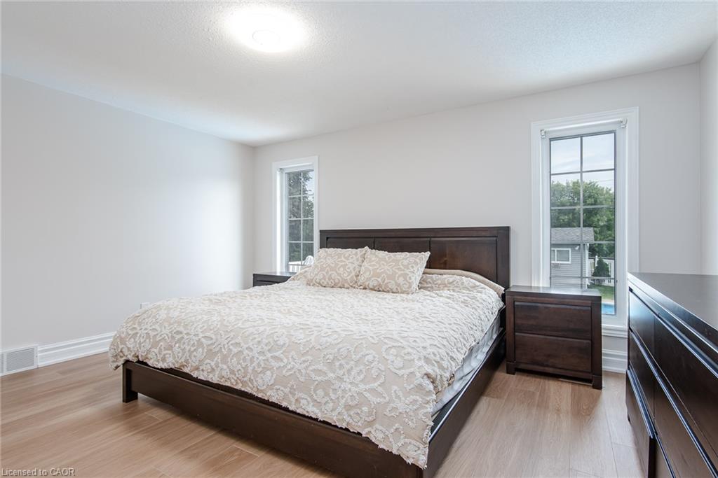 112 Michener Crescent Property Photo 4