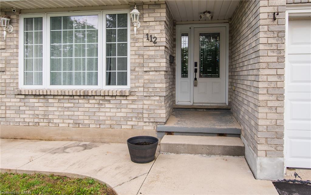 112 Michener Crescent Property Photo 7
