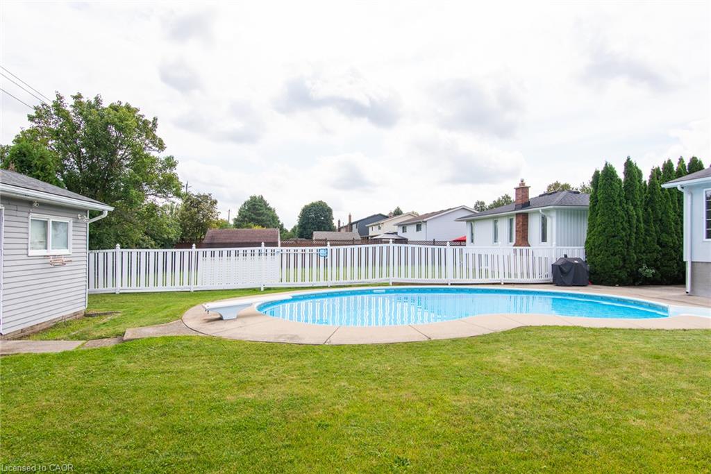 112 Michener Crescent Property Photo 44