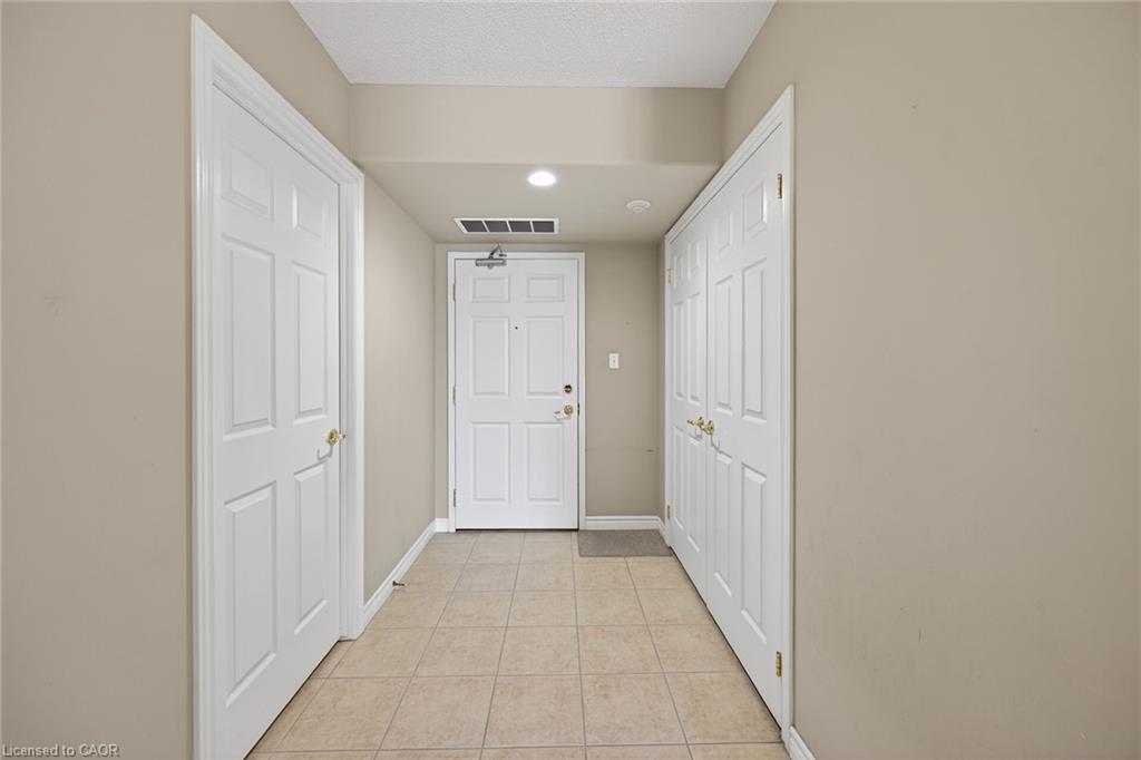 308-908 Mohawk Road E Property Photo 5