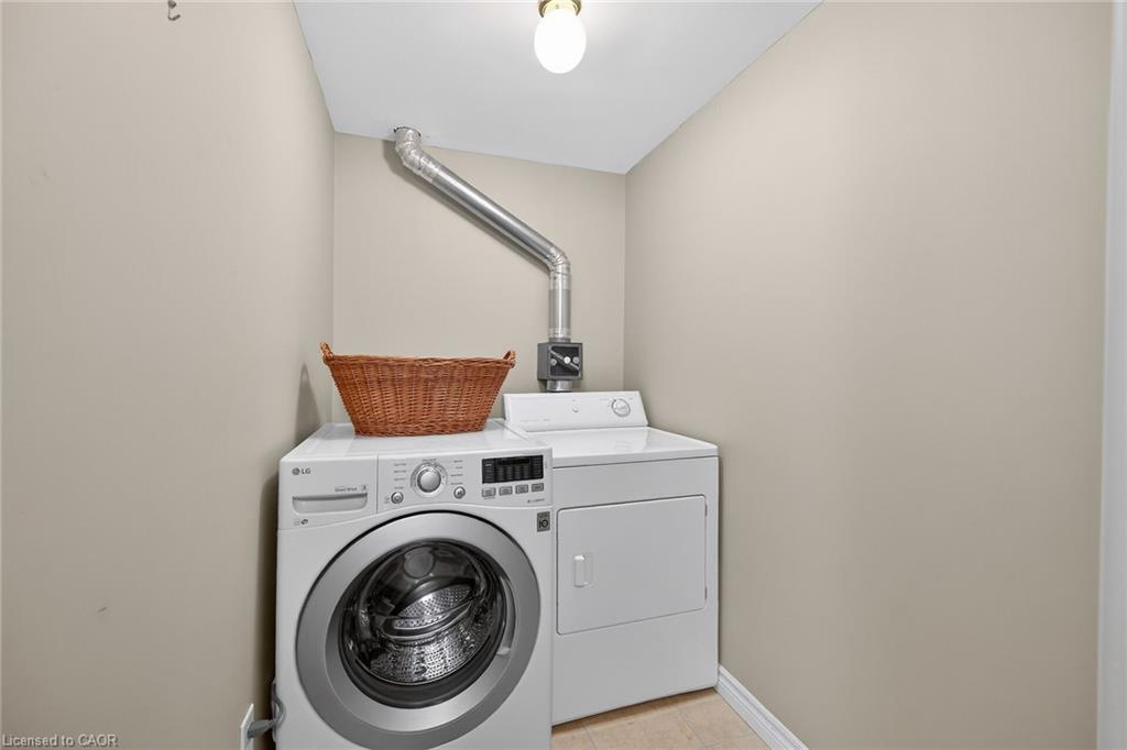 308-908 Mohawk Road E Property Photo 32