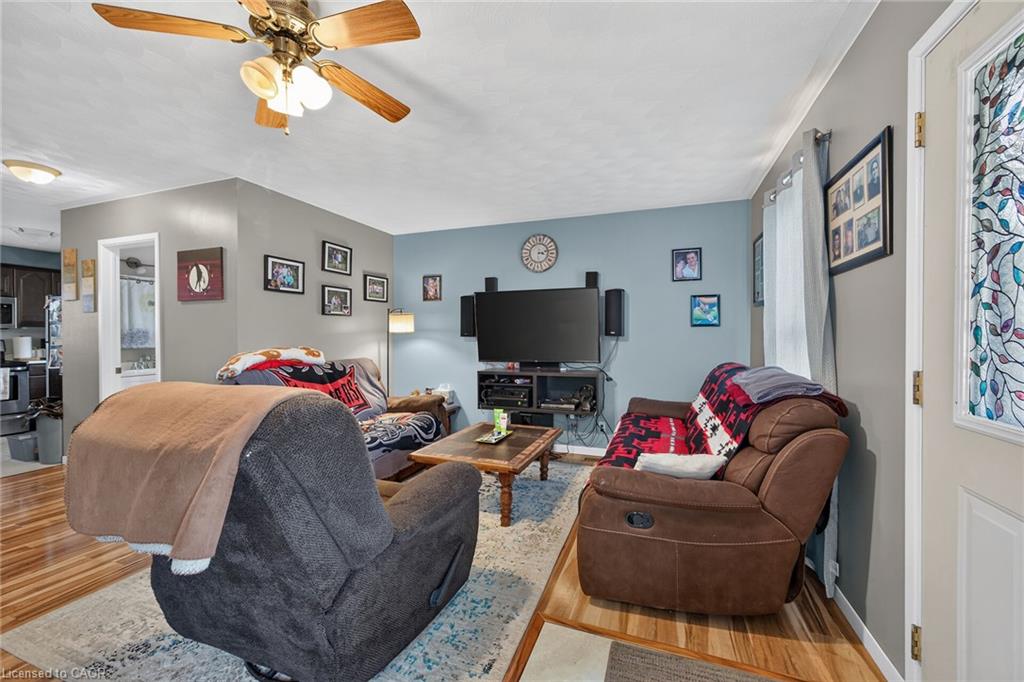 17 Semmens Street Property Photo 8
