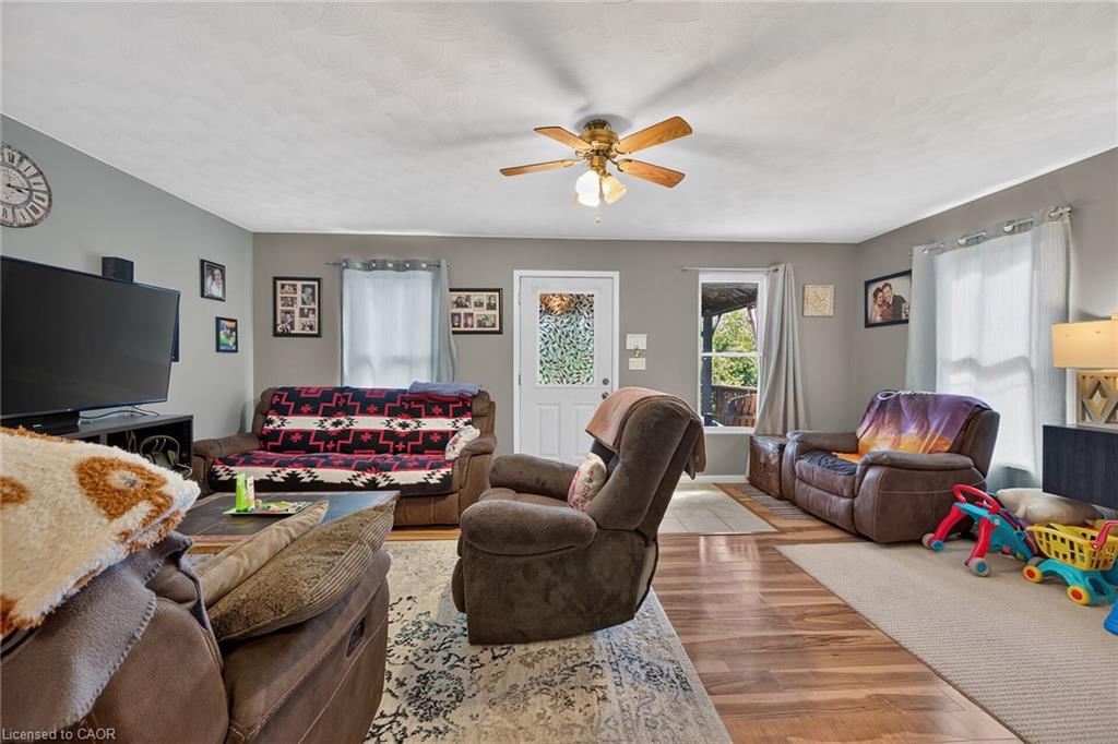 17 Semmens Street Property Photo 10