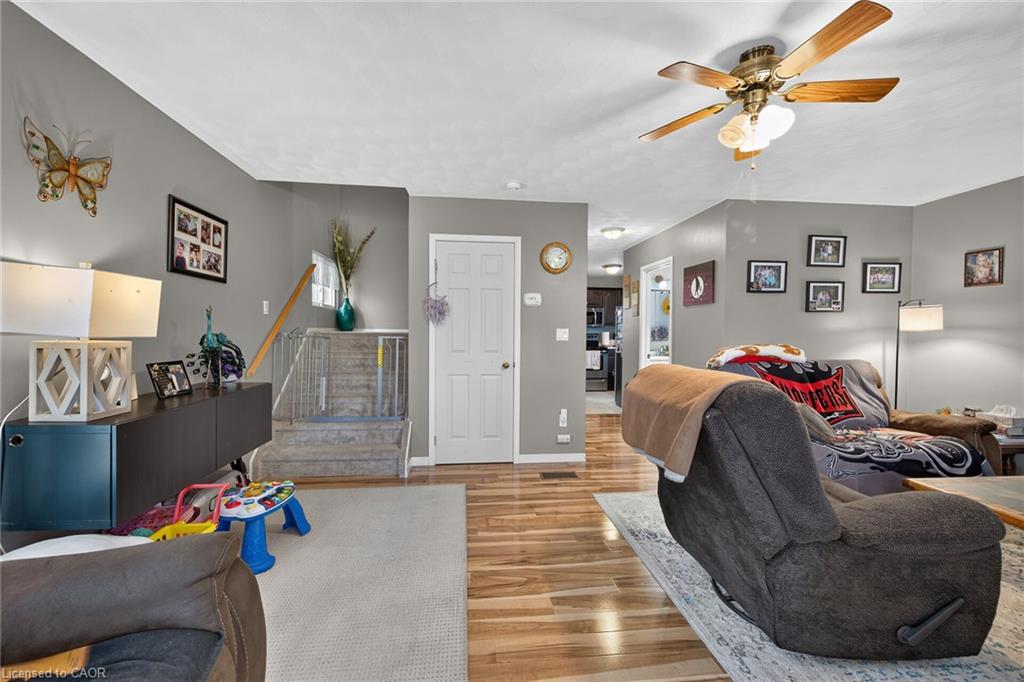 17 Semmens Street Property Photo 13