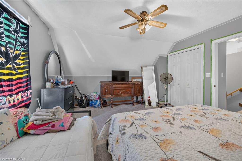 17 Semmens Street Property Photo 24