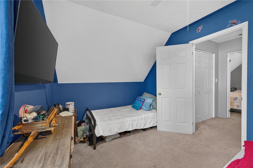 17 Semmens Street Property Photo 26