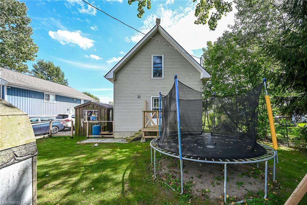 17 Semmens Street Property Photo 32