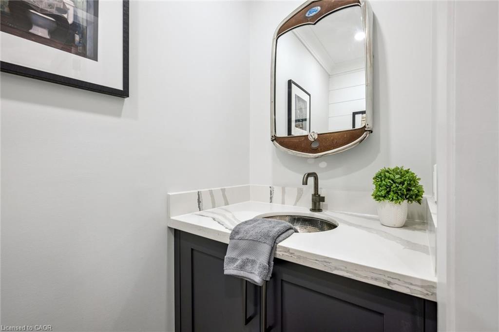 1261 Stephenson Drive Property Photo 20