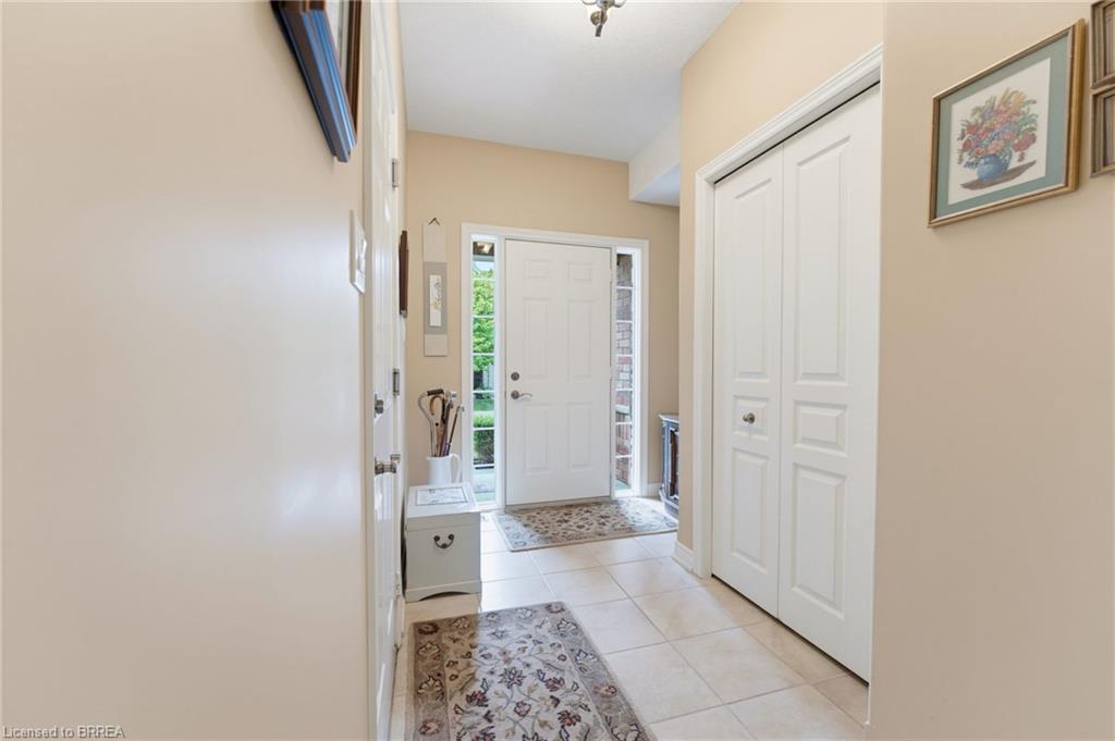 21-655 Park Road N Property Photo 5
