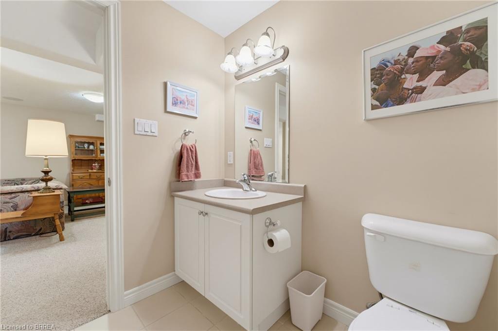 21-655 Park Road N Property Photo 28