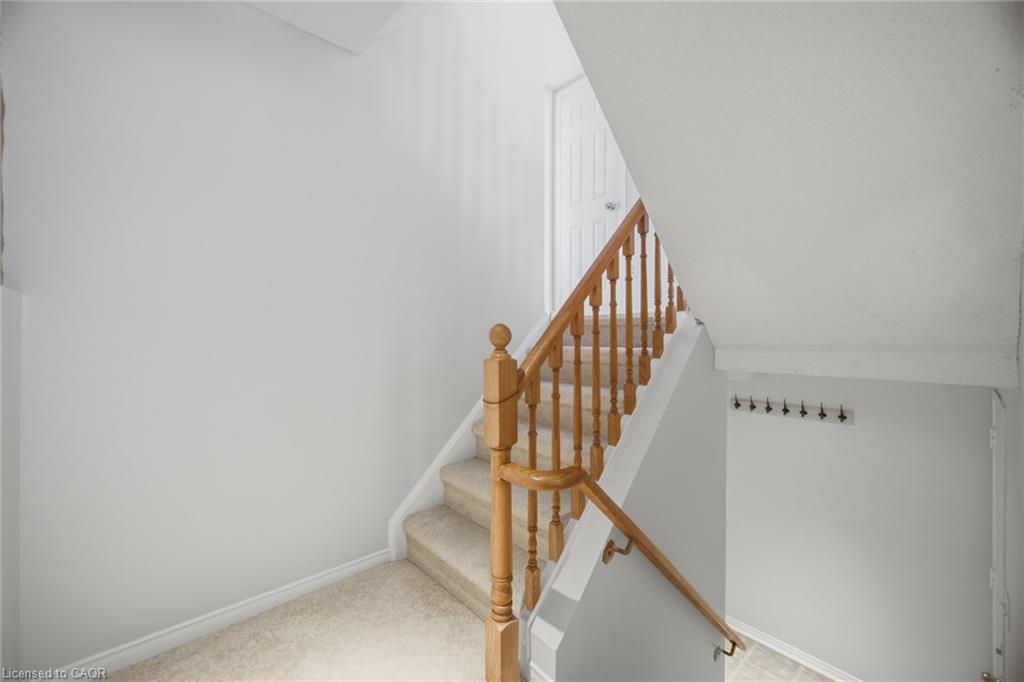108-1050 Bristol Road W Property Photo 7