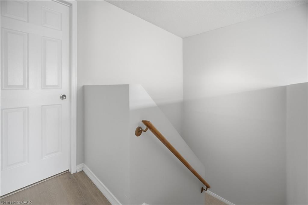108-1050 Bristol Road W Property Photo 37