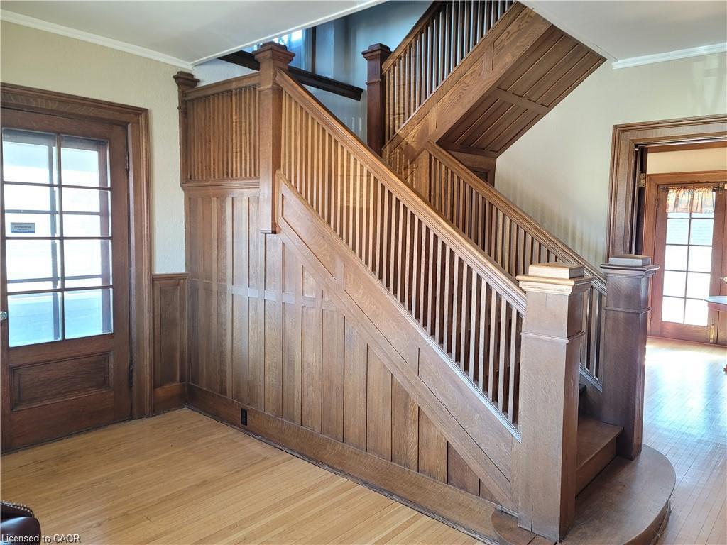 71 Norfolk Street N Property Photo 32