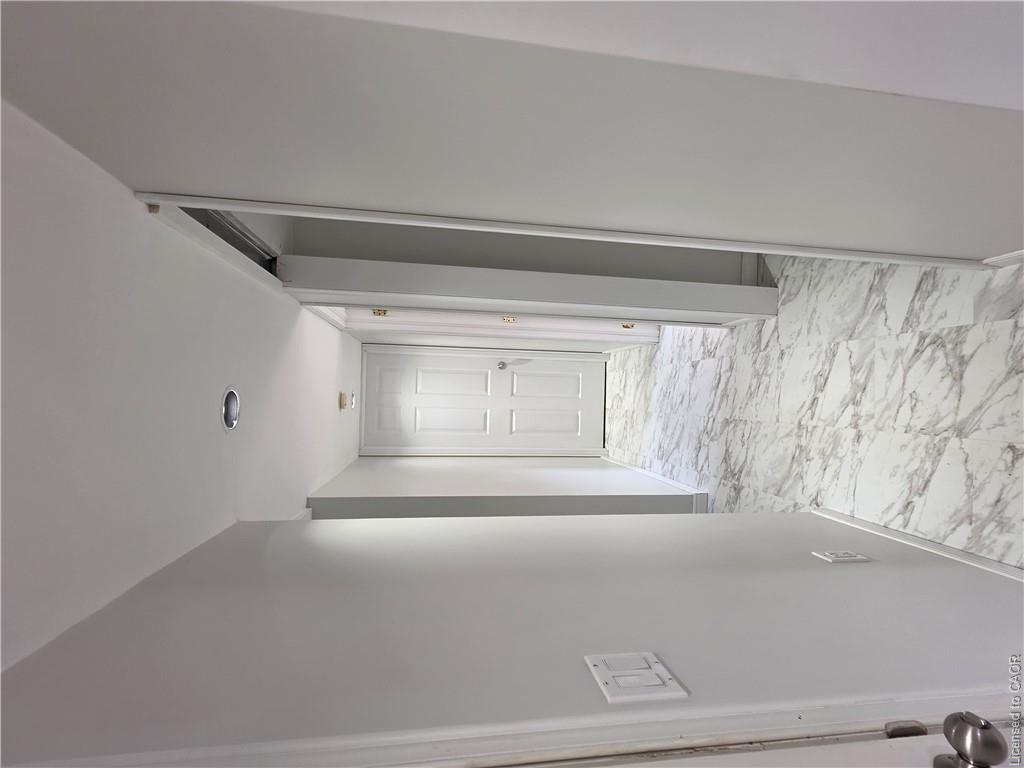 71 Norfolk Street N Property Photo 46