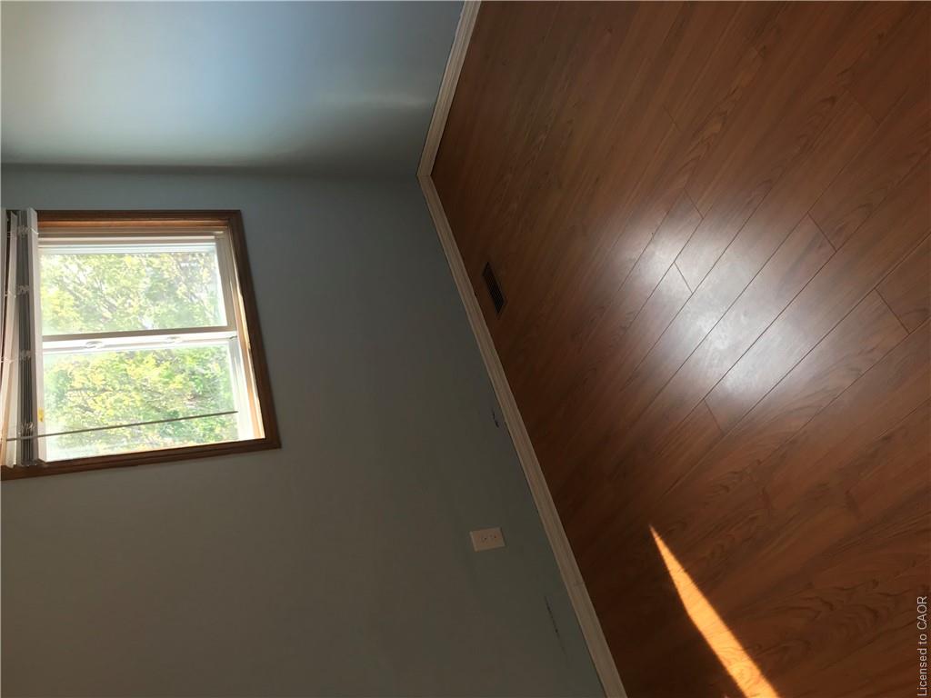 634a Pinerow Crescent Property Photo 24