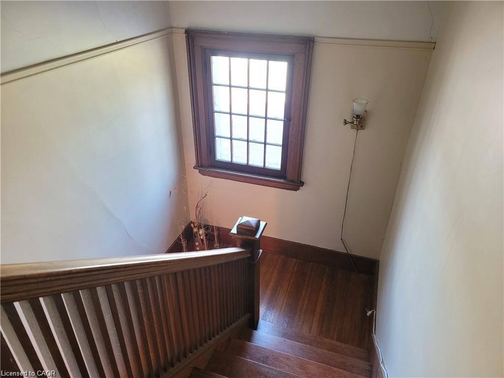 71 Norfolk Street N Property Photo 19