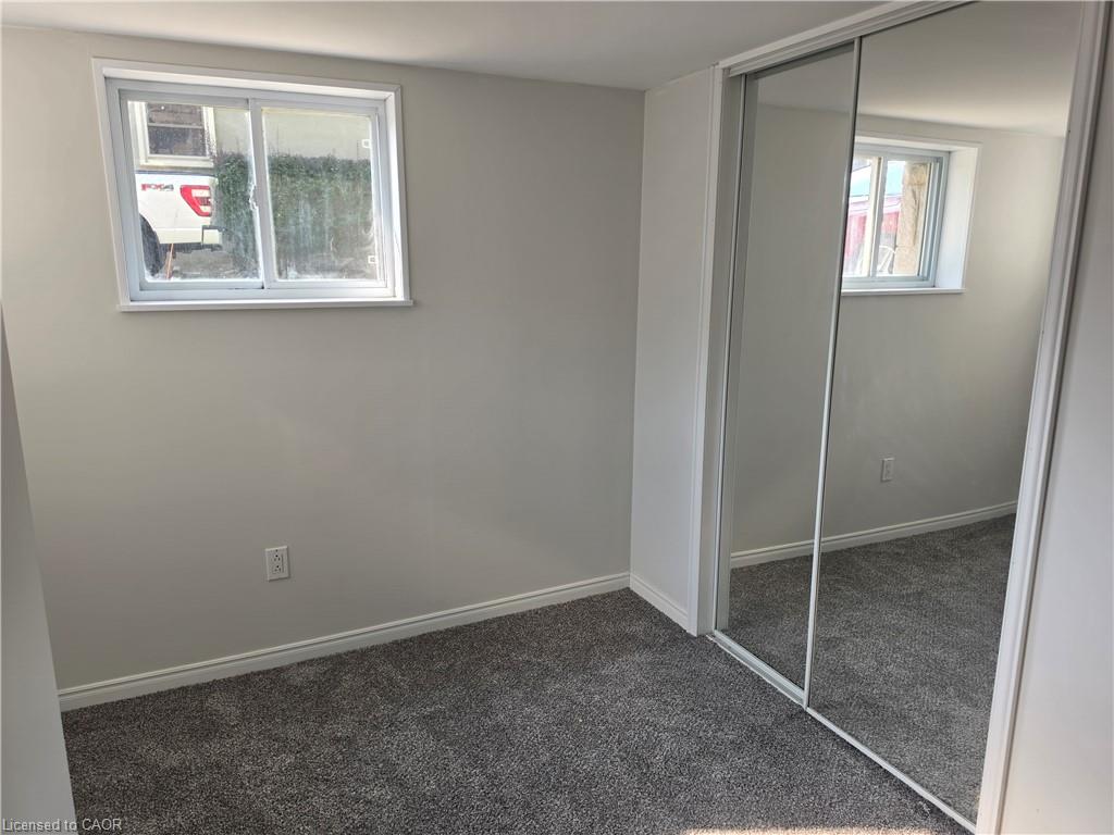 71 Norfolk Street N Property Photo 45