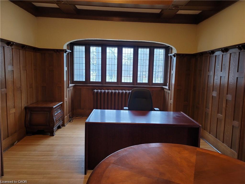 71 Norfolk Street N Property Photo 30