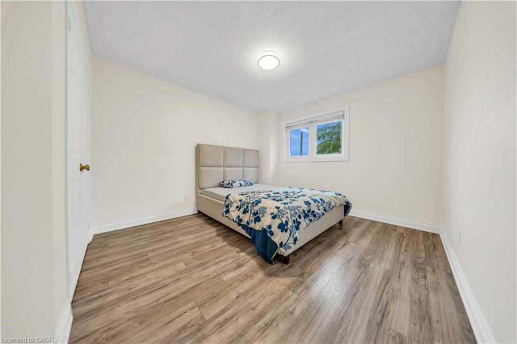 191 Livingstone Street W Property Photo 27