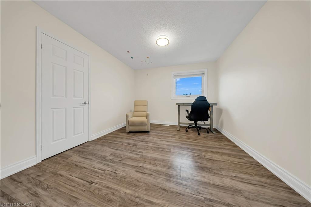 191 Livingstone Street W Property Photo 29