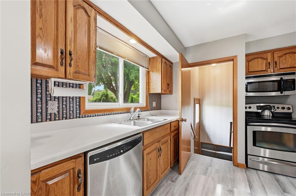 1470 Mountain Grove Avenue Property Photo 12