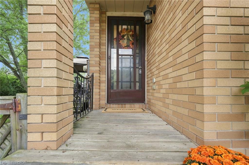 73 Aquador Drive Property Photo 3