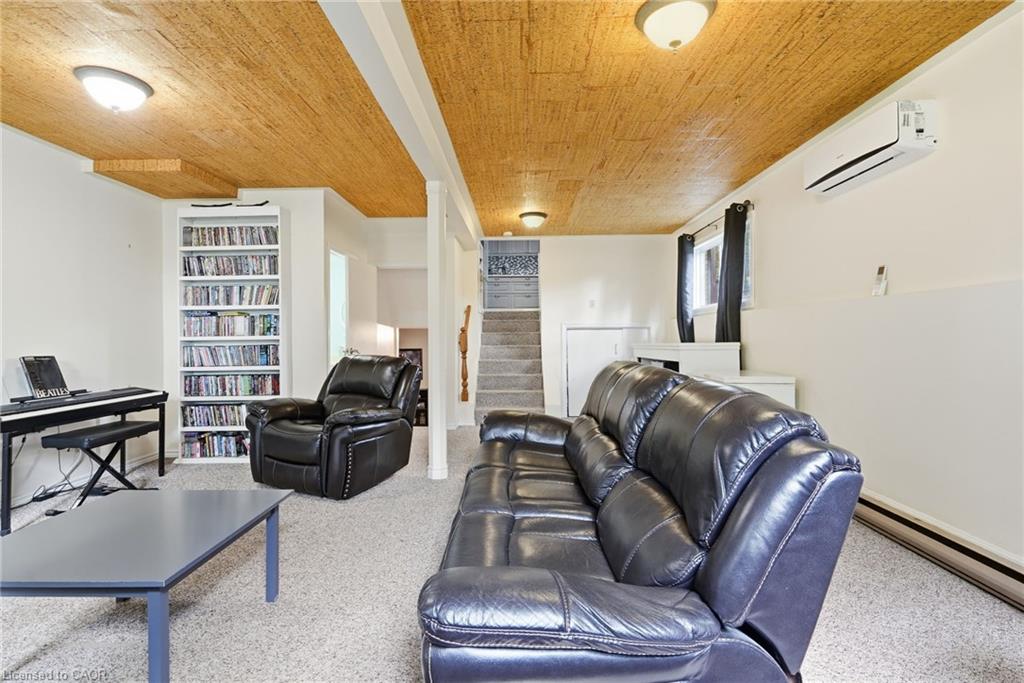 73 Aquador Drive Property Photo 25