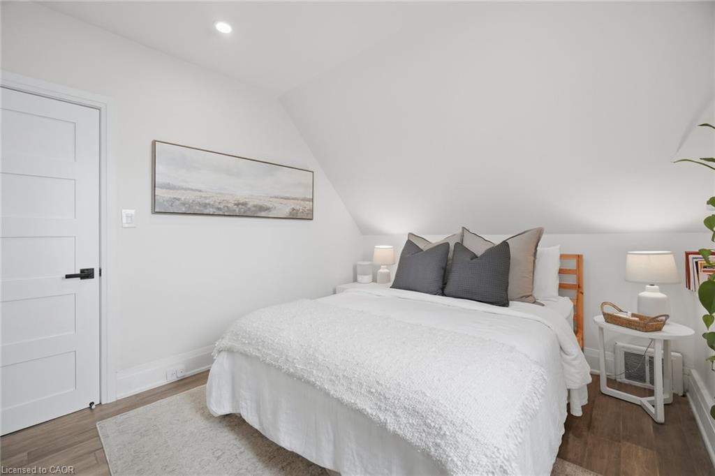 146 Campbell Avenue Property Photo 30