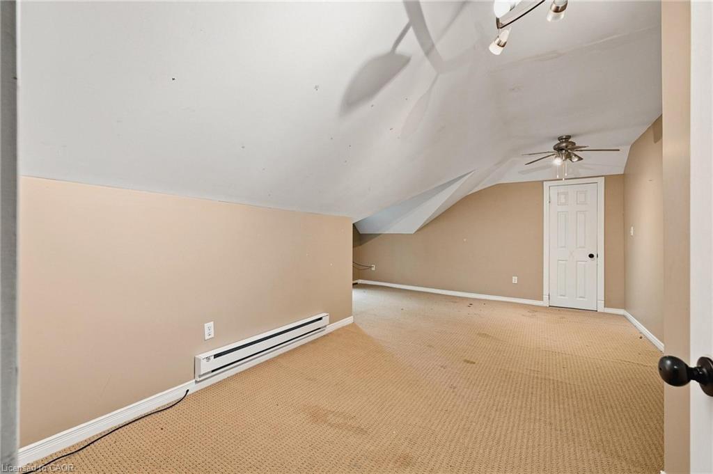 450 Main Street W Property Photo 38