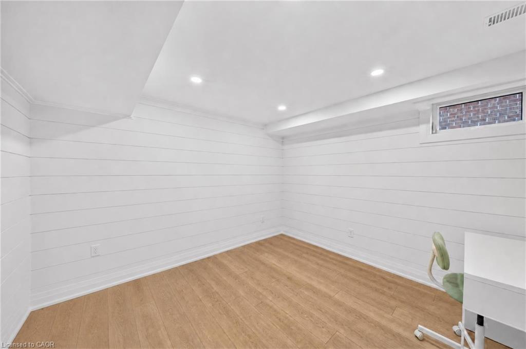 2612 Cushing Road Property Photo 29