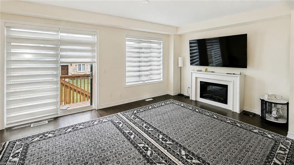 207 Broadacre Drive Property Photo 7