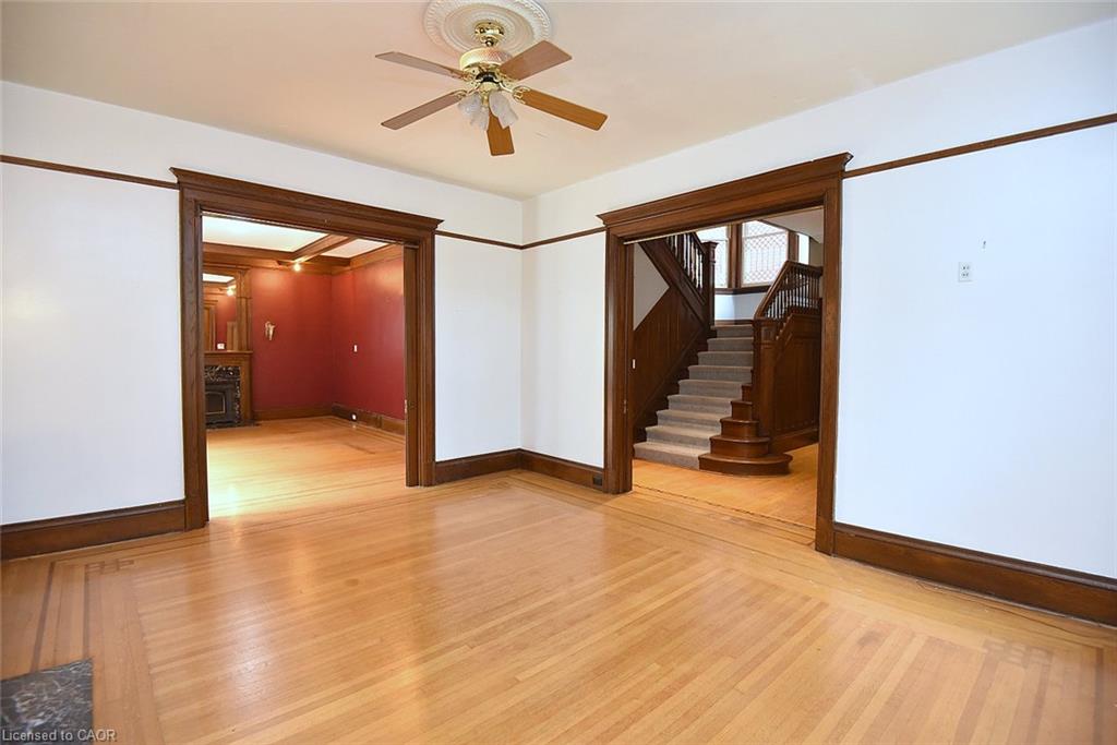 34 Holton Avenue S Property Photo 9