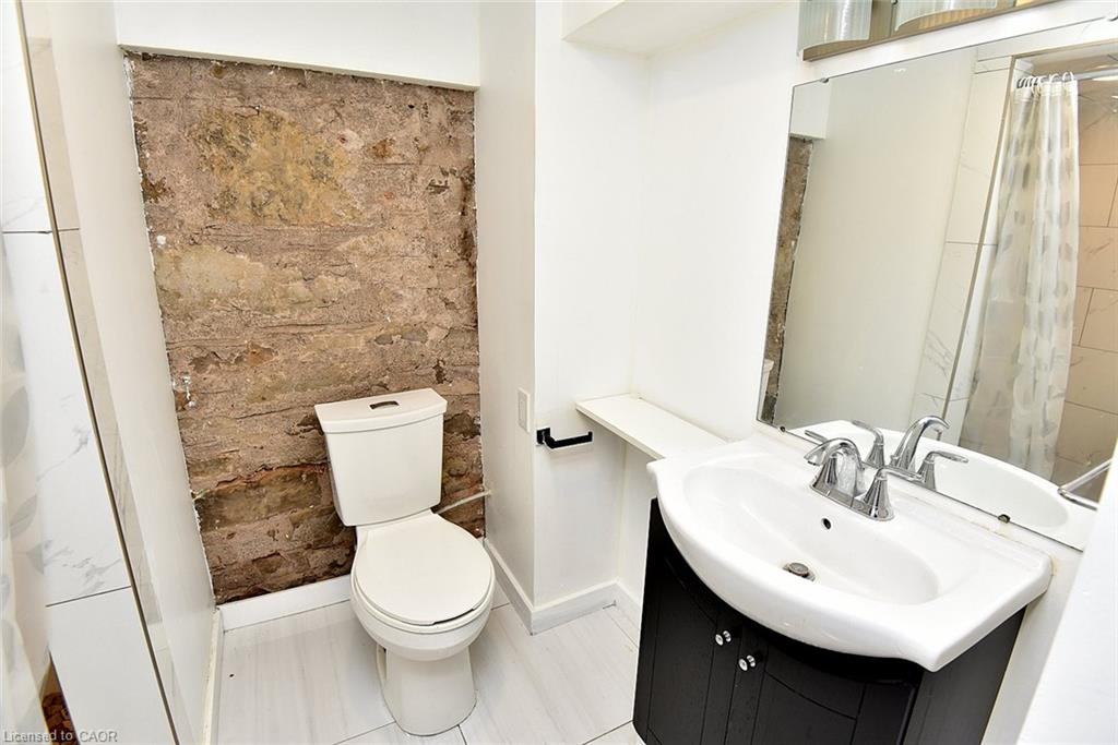34 Holton Avenue S Property Photo 37