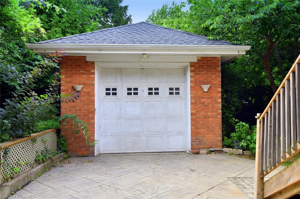 34 Holton Avenue S Property Photo 39