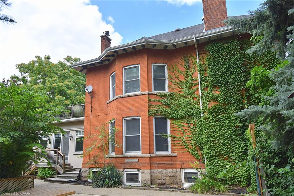 34 Holton Avenue S Property Photo 40