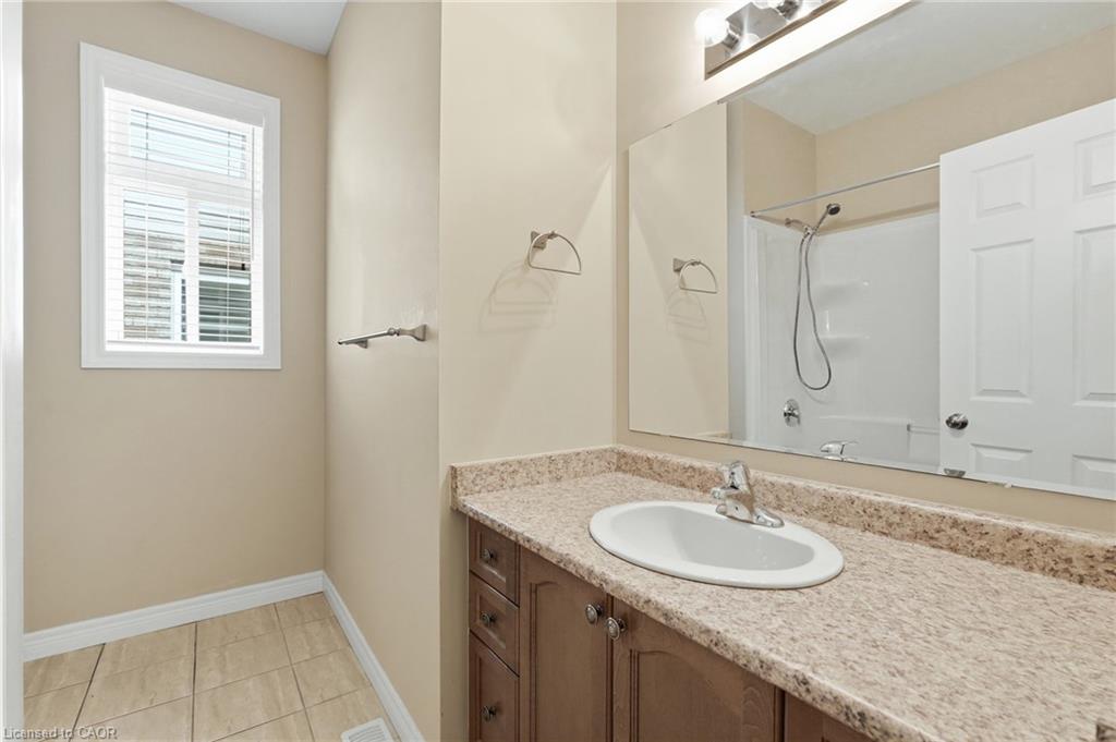 33 Norma Crescent Property Photo 24
