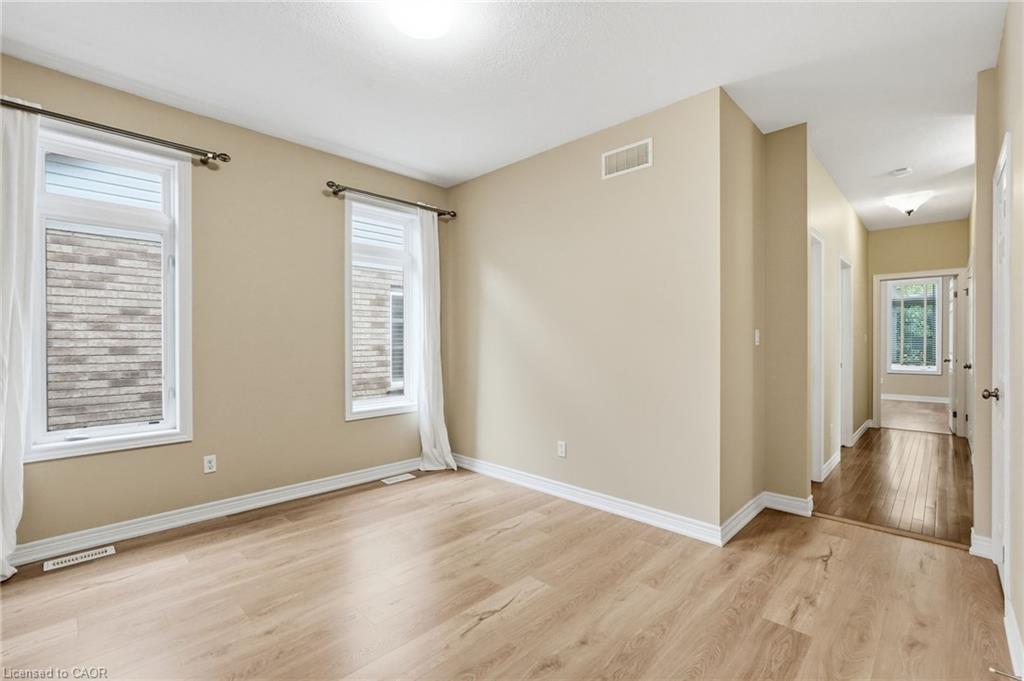 33 Norma Crescent Property Photo 28