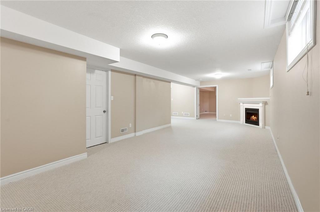 33 Norma Crescent Property Photo 32