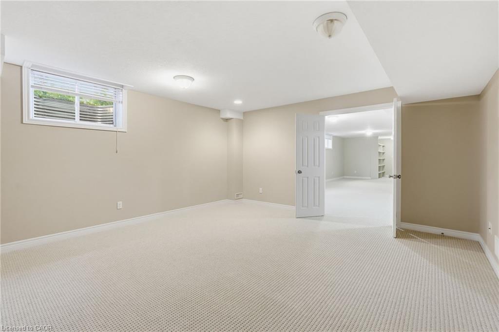 33 Norma Crescent Property Photo 35