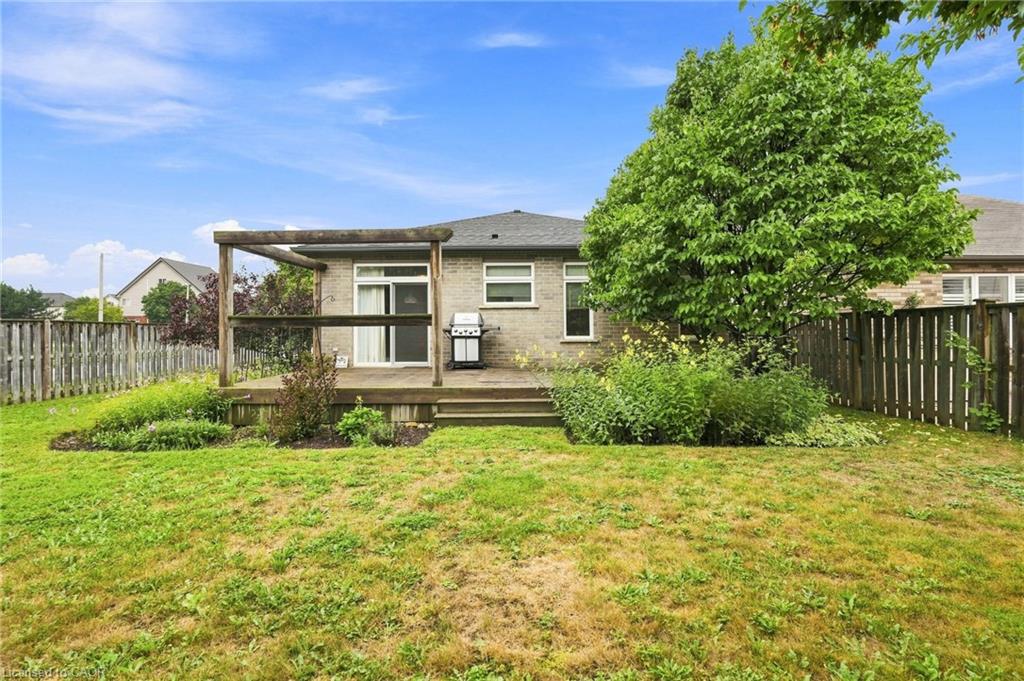 33 Norma Crescent Property Photo 42
