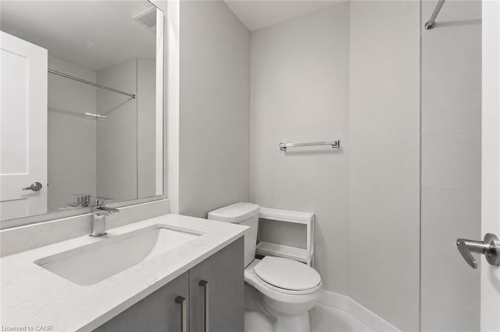 1111-15 Queen Street S Property Photo 21