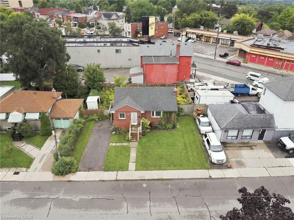 15 Mahoney Avenue Property Photo 1