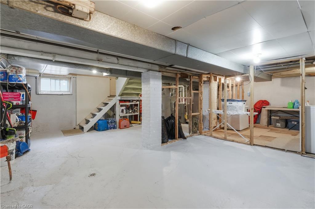 163 Grosvenor Avenue S Property Photo 36