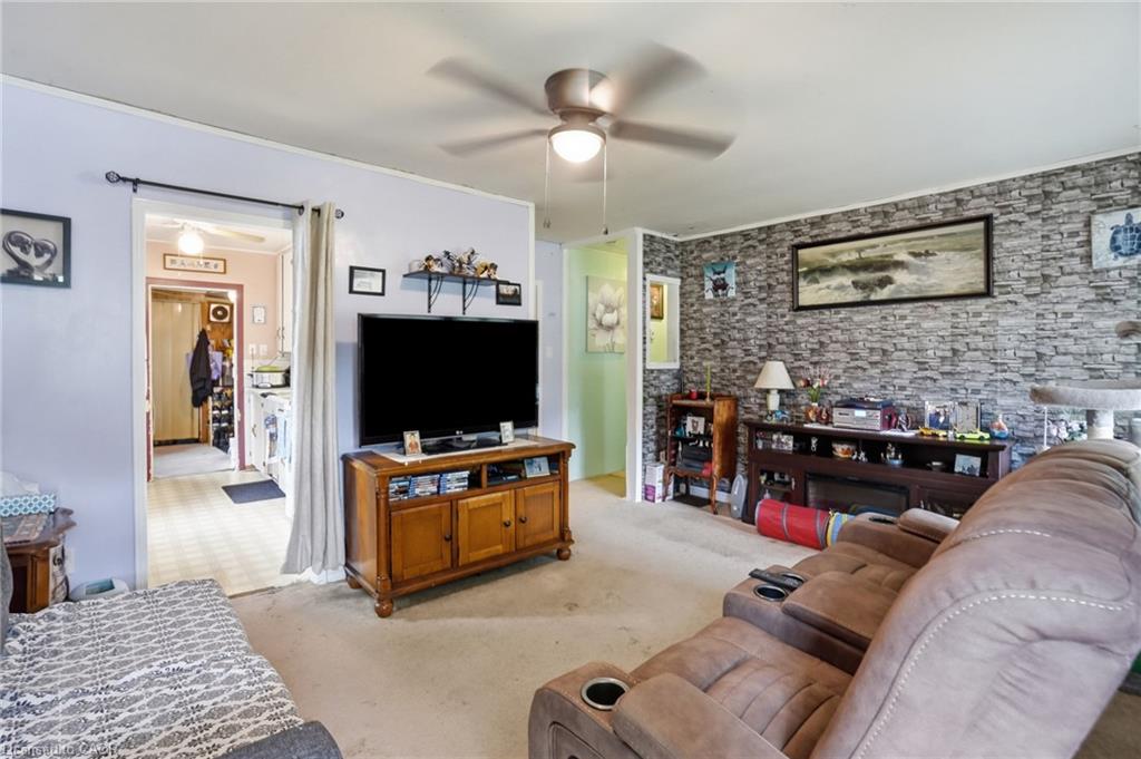 9 Lancaster Avenue Property Photo 5