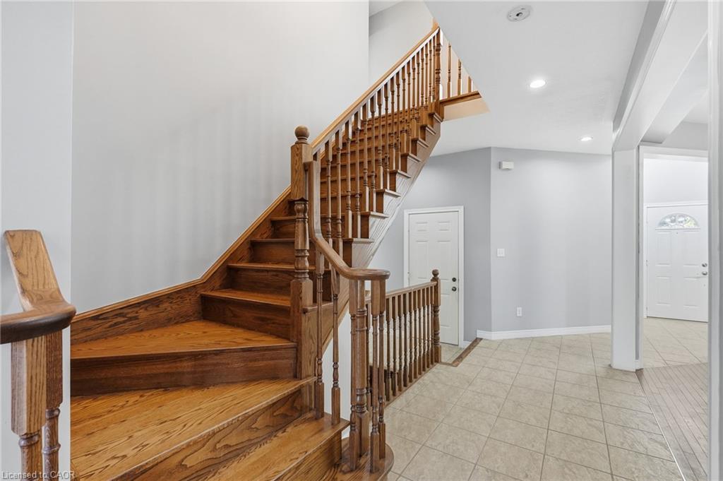 84 Deerborn Drive Property Photo 20