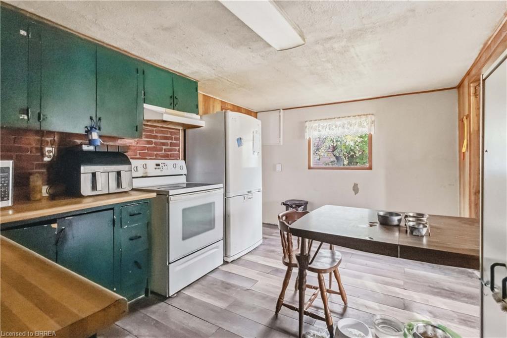 20 Mardon Avenue Property Photo 12