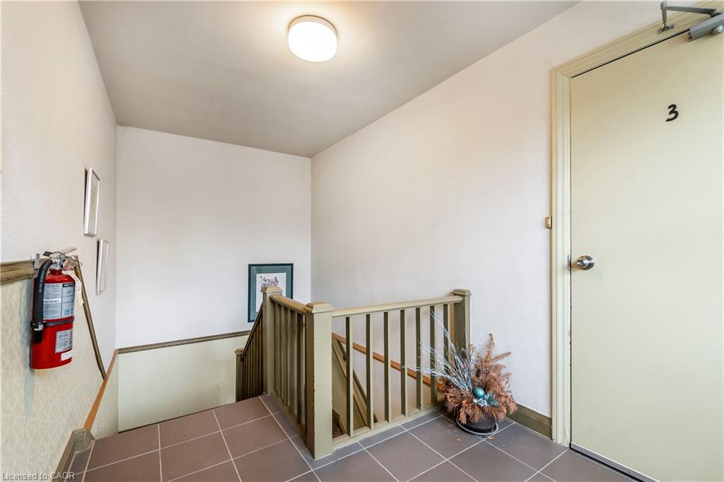 13 Mcmaster Avenue Property Photo 10
