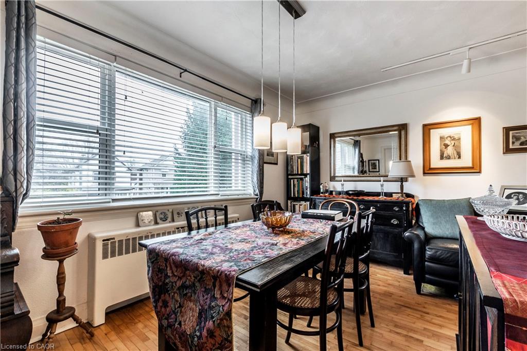 13 Mcmaster Avenue Property Photo 14