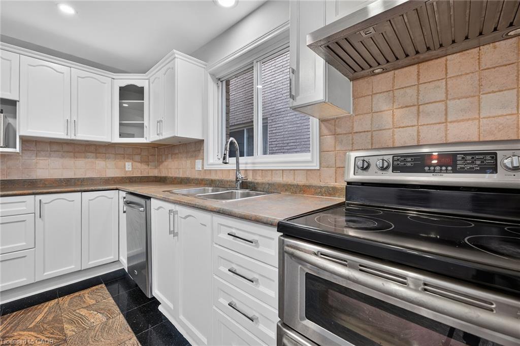 1429 Upper Sherman Avenue Property Photo 12