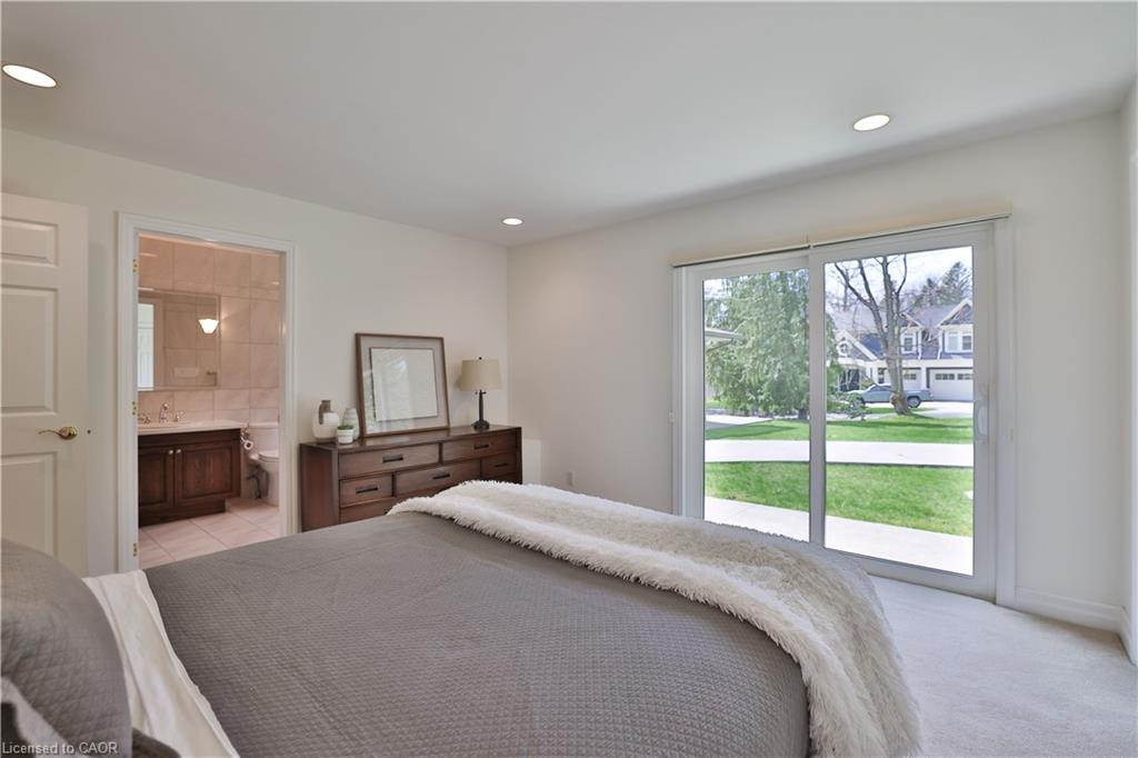 1066 Stockwell Avenue Property Photo 16